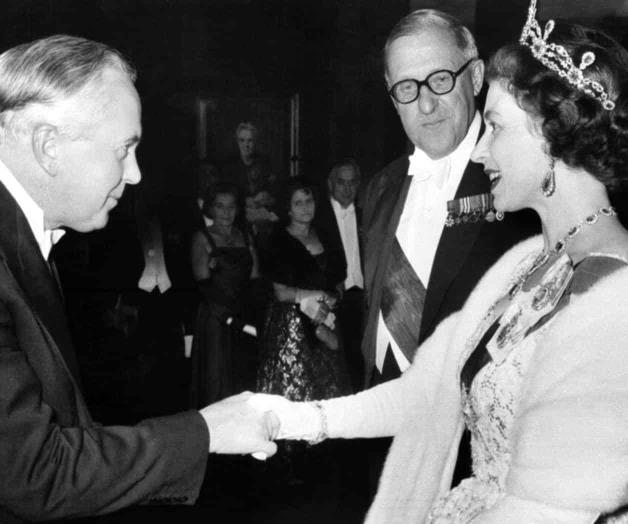 Los primeros ministros durante el reinado de Isabel II Los primeros ministros durante el reinado de Isabel II