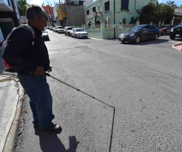 Arranca colecta de bastones para ciegos