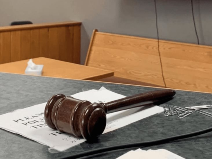 Víctima de tentativa de feminicidio mal entendió a su agresor, considera jueza de Yucatán Víctima de tentativa de feminicidio mal entendió a su agresor, considera jueza de Yucatán