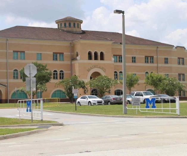 Crean alumnos falsa amenaza