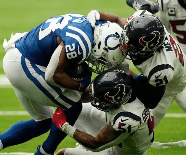 Colts y Texans dejan escapar oportunidades y empatan 20-20