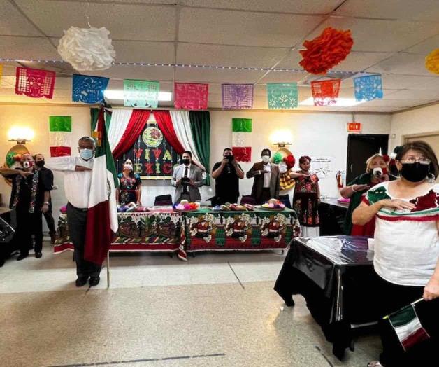 Celebran jóvenes de la tercera edad