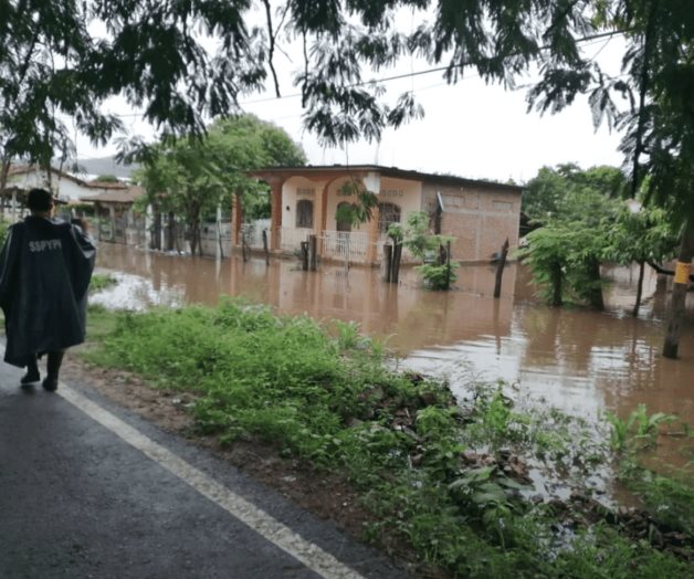 Depresión tropical Lester dejó un muerto y afectaciones en 15 municipios de Guerrero