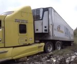 Cártel amenaza con golpear a camioneros que circulen a más de 30 kilómetros por hora en Chihuahua