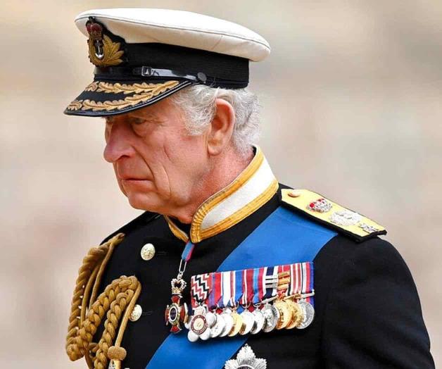 ¿Qué pasaría si muere el rey? ¿Qué pasaría si muere el rey?