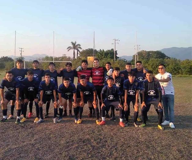Destaca Futbol Mainero en campeonato regional Destaca Futbol Mainero en campeonato regional
