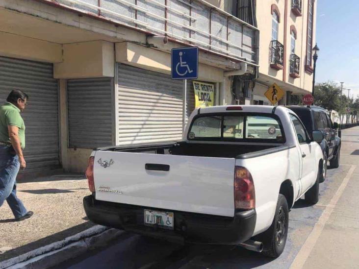 Obligarán a respetar a los discapacitados Obligarán a respetar a los discapacitados