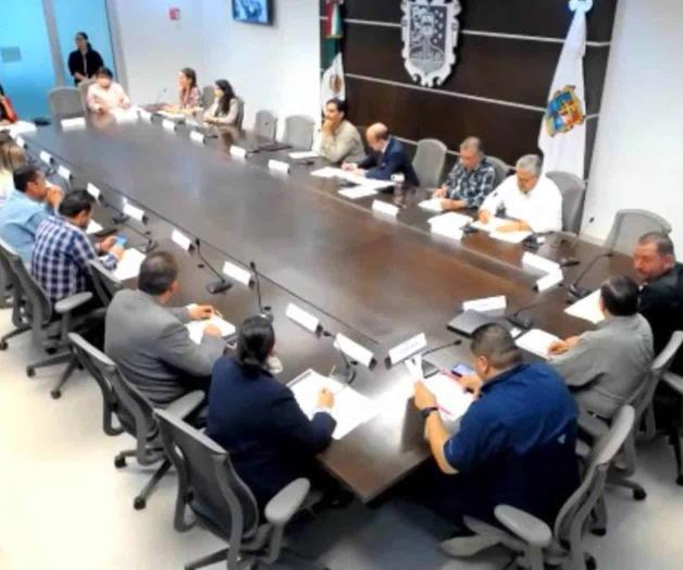 Realizan sesión de cabildo sin secretario del Ayuntamiento Realizan sesión de cabildo sin secretario del Ayuntamiento