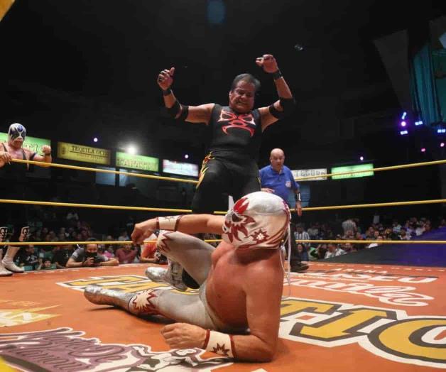 Atlantis, Satánico y Black Warrior se imponen en lucha Atlantis, Satánico y Black Warrior se imponen en lucha
