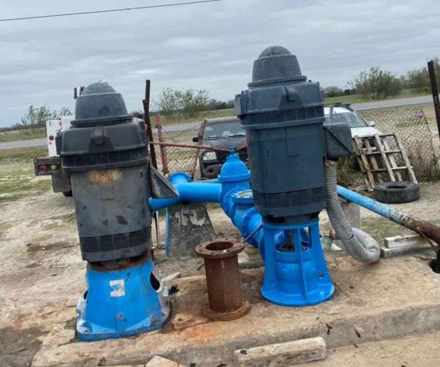 Falla el servicio eléctrico deja a miles sin agua