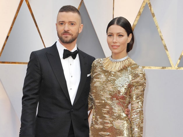 ¡Los cacharon en la movida!