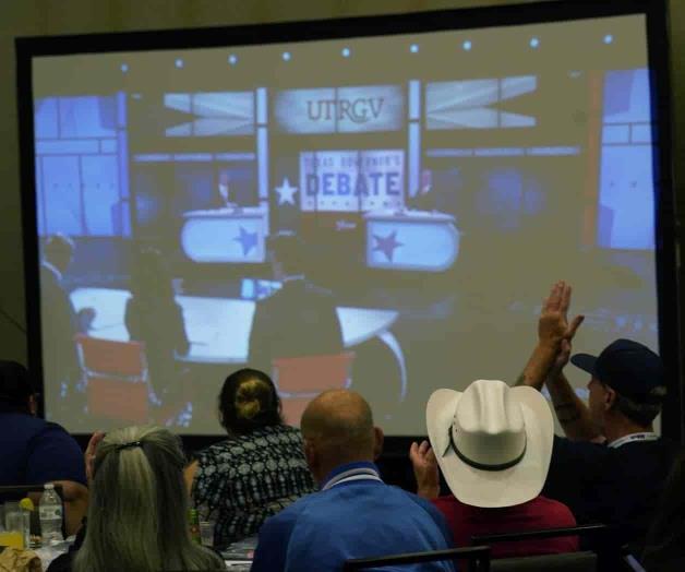 Cruzan ataques en el debate