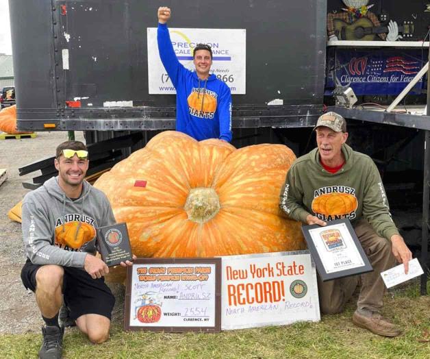 Calabaza de 1.158,5 kilos fija nuevo récord de EEUU