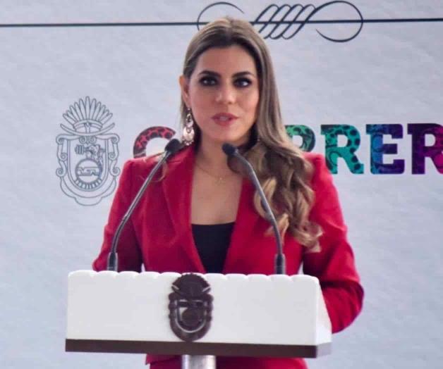 Evelyn Salgado denuncia mensajes engañosos a su nombre en WhatsApp