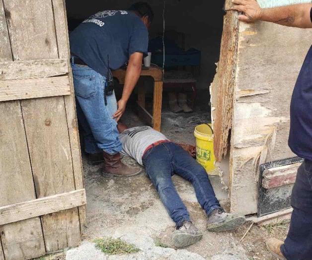 Lo hallan tirado Lo hallan tirado