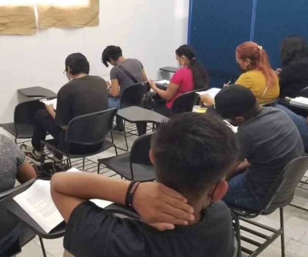 Piden padres de familia reforzar programa de ‘Mochila Segura’