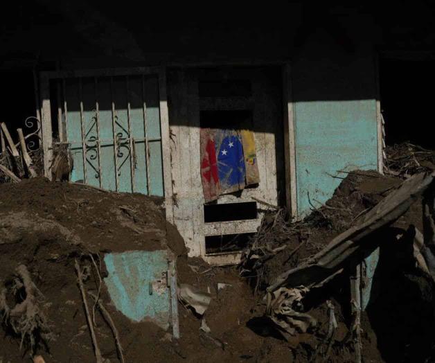 Aumenta a 25 cifra de muertos por alud en Venezuela Aumenta a 25 cifra de muertos por alud en Venezuela