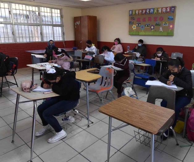 Claman padres ‘Mochila segura’