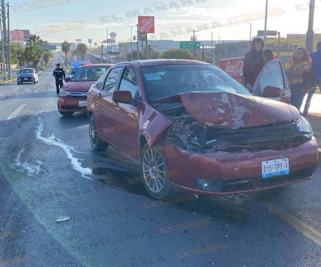 Choca por alcance al no guardar su distancia Choca por alcance al no guardar su distancia