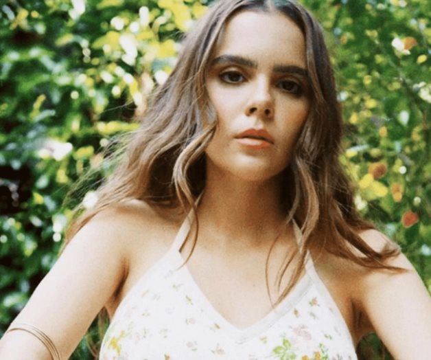 Yuya estrena look y dicen que se convirtió en clon de su mamá