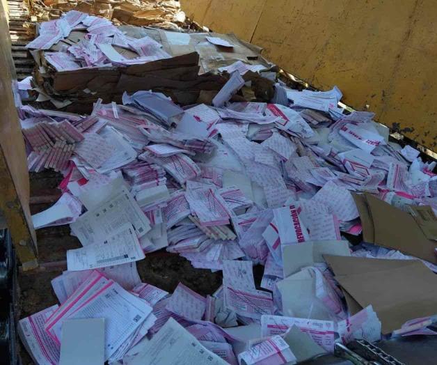 Destruyen material electoral