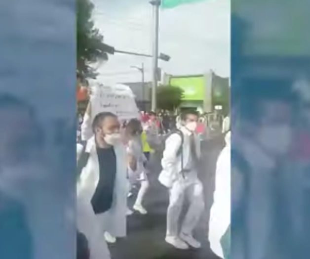 Liberan a médico interno detenido por supuesto robo de insumos Liberan a médico interno detenido por supuesto robo de insumos