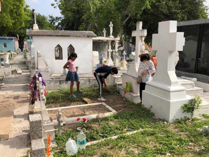 Amplían horarios de panteones por temporada en Matamoros Amplían horarios de panteones por temporada en Matamoros