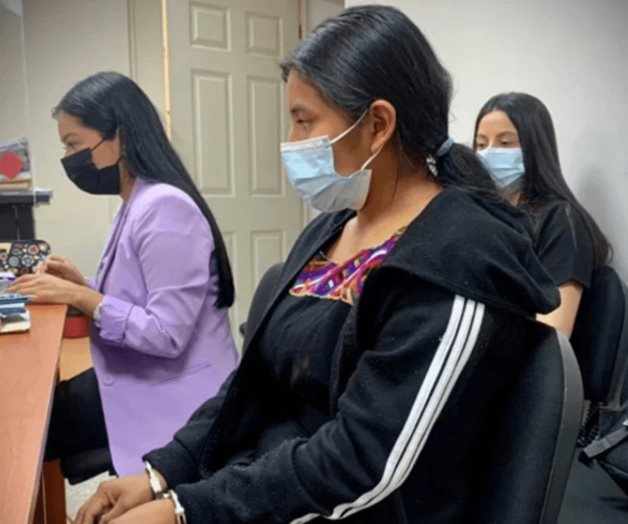 Liberan a mujer que mató a su esposo por daño a bebé en Guatemala Liberan a mujer que mató a su esposo por daño a bebé en Guatemala