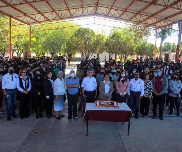 Conmemoran directivos fundación de CBTIS 220