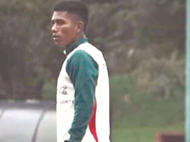 Abraham de León se pone la verde Abraham de León se pone la verde