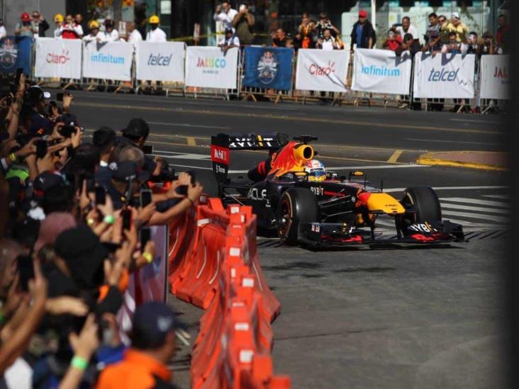 Checo Pérez conquista La Minerva con Show Run Checo Pérez conquista La Minerva con Show Run