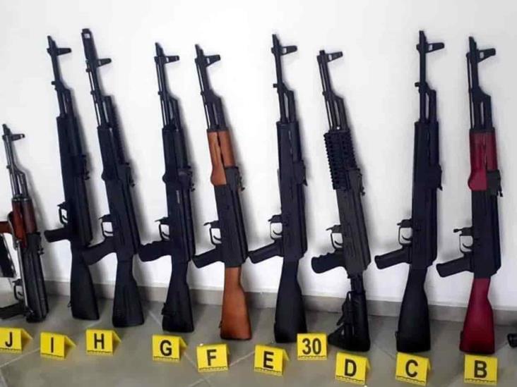 Hallan arsenal y más de 21 mdp en Jalisco; capturan a dos Hallan arsenal y más de 21 mdp en Jalisco; capturan a dos