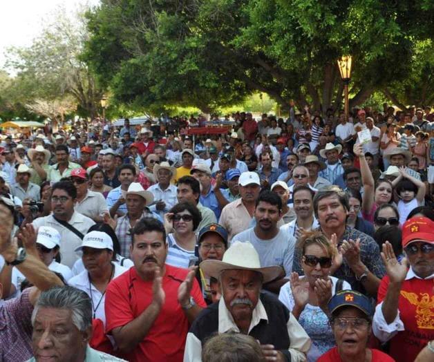 Cuestionan morenistas perfil de “palomeados”