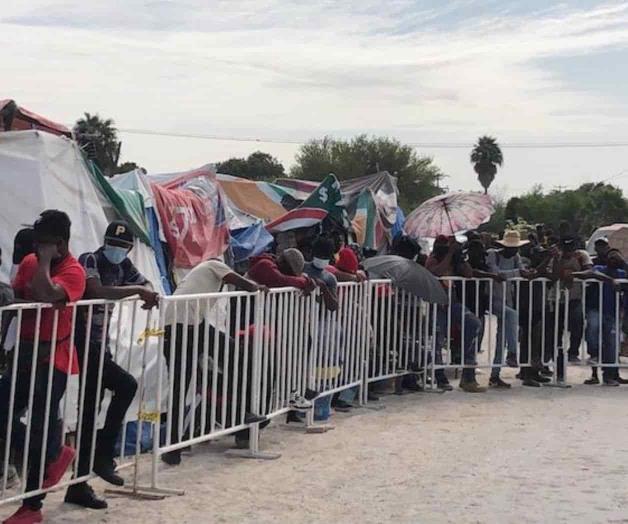 Intentan resolver crisis migratoria Intentan resolver crisis migratoria