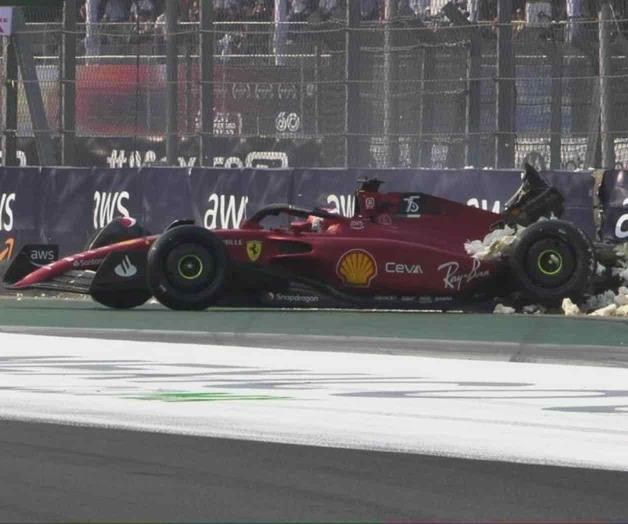 Charles Leclerc choca y abandona la P2 del GP de México 