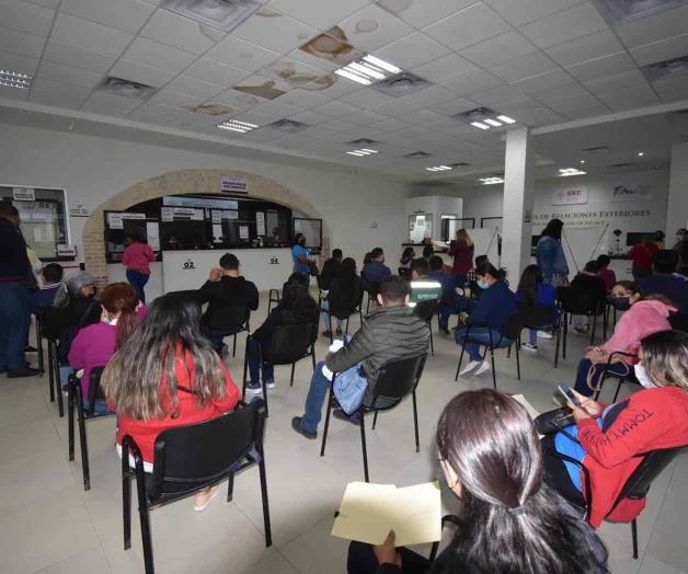 Saturan líneas de pasaporte Saturan líneas de pasaporte