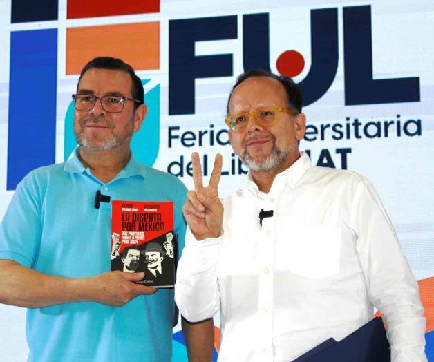 Presentan libro en la Feria de la UAT