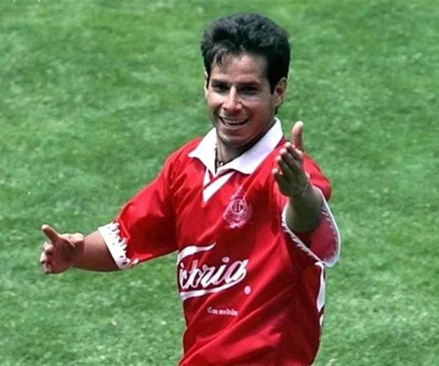 Evocan en Toluca a la Final del Verano 98