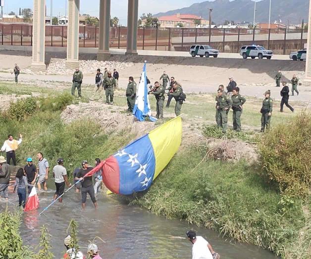 Chocan venezolanos con Patrulla Fronteriza; usan pistolas de pintura Chocan venezolanos con Patrulla Fronteriza; usan pistolas de pintura