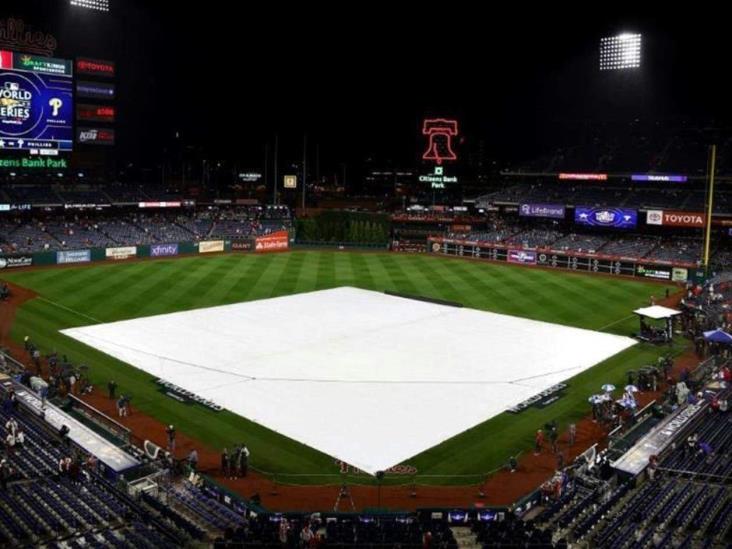 Posponen Juego 3 de la Serie Mundial por lluvia Posponen Juego 3 de la Serie Mundial por lluvia