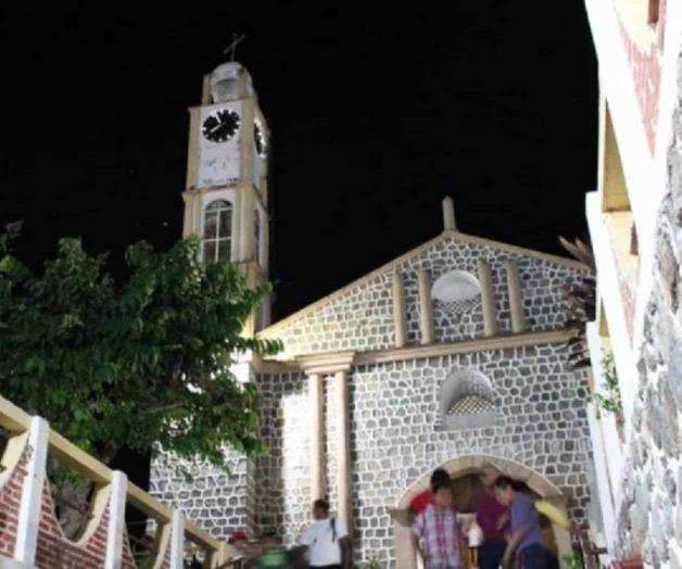Agentes del INM y policías irrumpieron en iglesia y detuvieron a migrantes en Chiapas