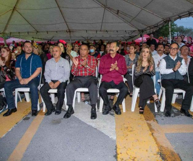 Ofrece el gobierno emotivo festejo por Día de Muertos