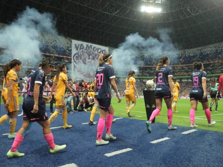 Rompen filas las Rayadas tras eliminación Rompen filas las Rayadas tras eliminación