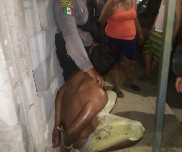 Destruye el carro de su madre bajo efectos del alcohol