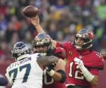 Brady y Bucs vencieron 21-16 a Seahawks en histórico partido de Alemania