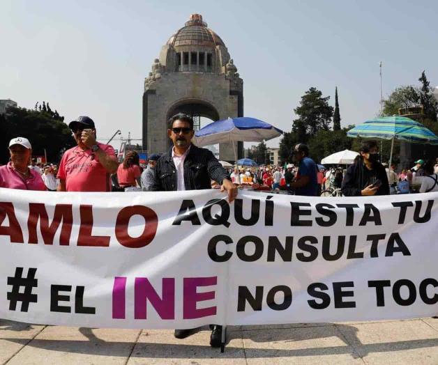 Ven riesgo de mayoriteo en reforma electoral 