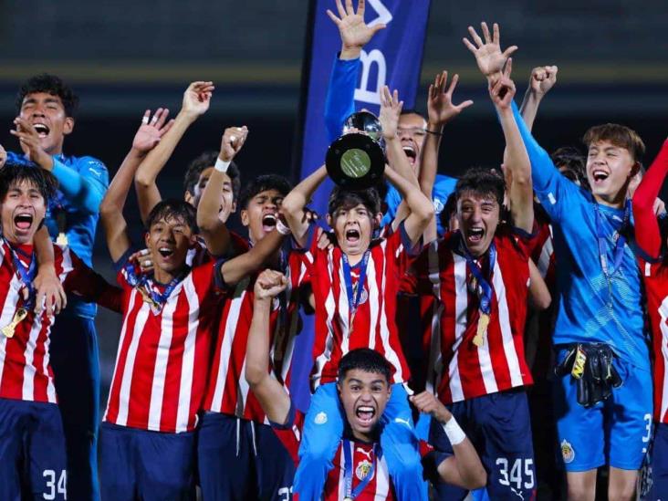 Se corona Chivas en Sub-14 Se corona Chivas en Sub-14