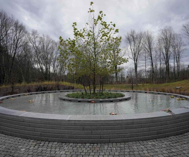 Inauguran un memorial