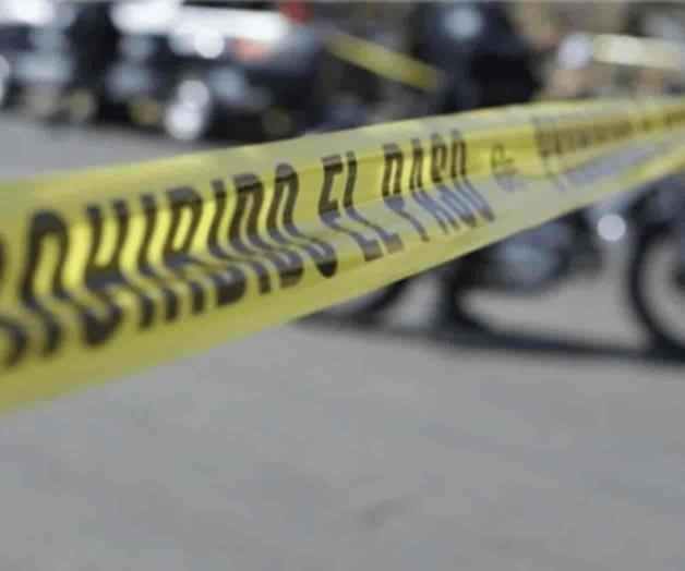 Asesinan a balazos a pareja de turistas frente a un bar en Sinaloa Asesinan a balazos a pareja de turistas frente a un bar en Sinaloa