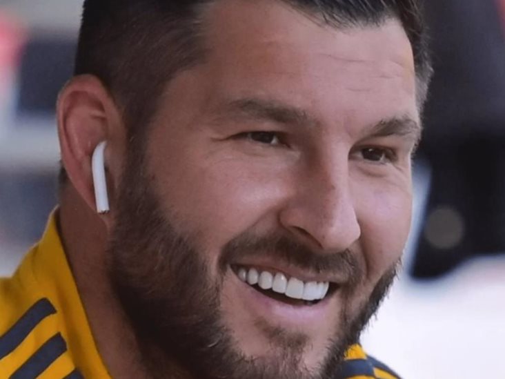 Gignac se va a la televisión; será analista para el Mundial Gignac se va a la televisión; será analista para el Mundial